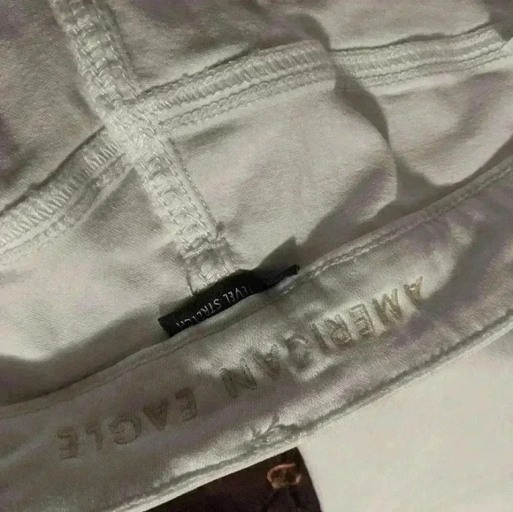 American eagle distressed jeans - Picture 4 of 6